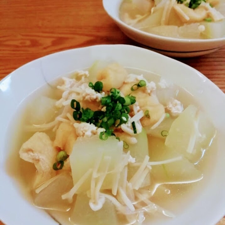 鶏ひき肉と冬瓜の煮物